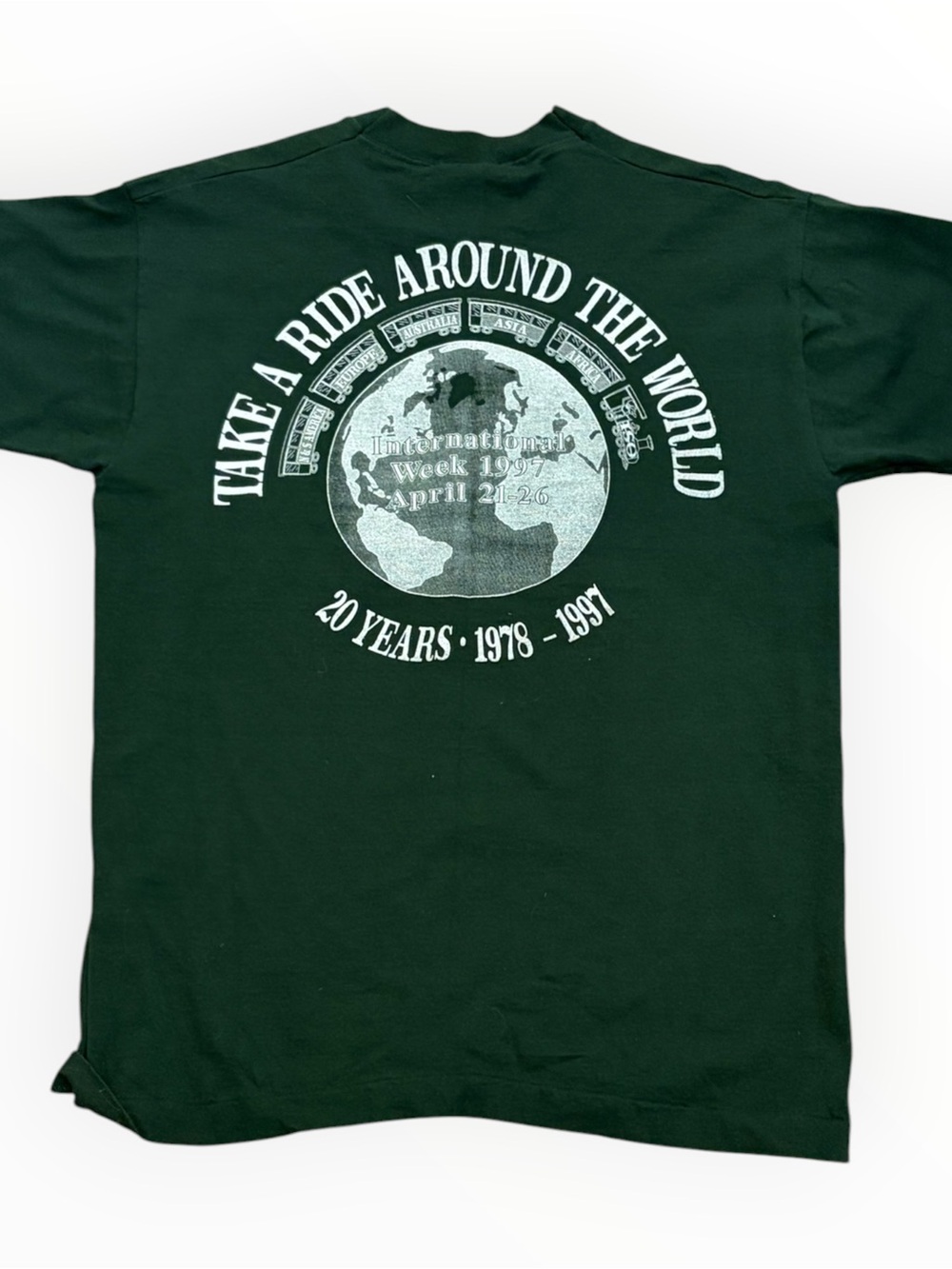 Vintage 1997 UTA International Week Graphic T-Shirt Large